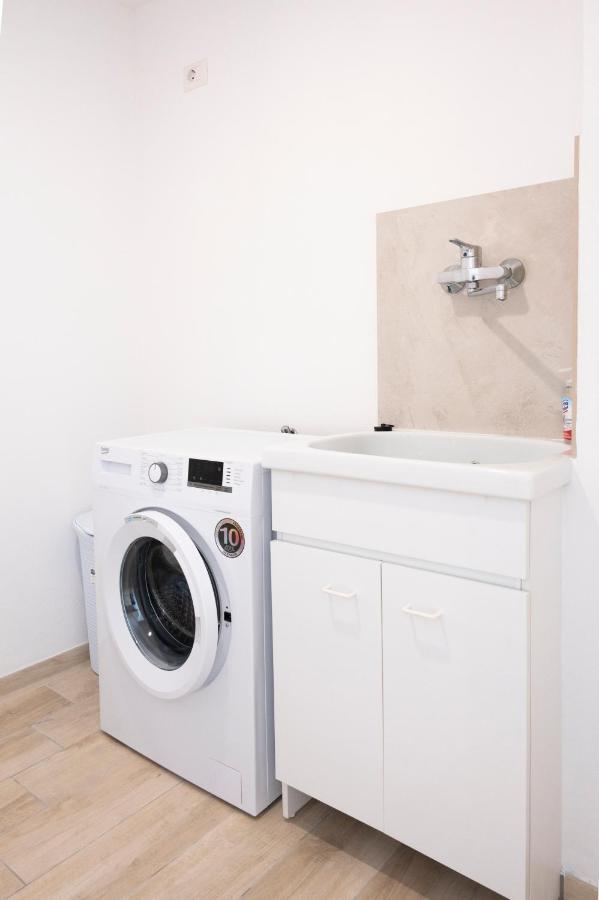 Summer Luxury Apartment Adults Only Ольбія Екстер'єр фото
